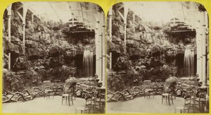 Komp és vízesés a Brighton Aquariumban alkotó: English Photographer