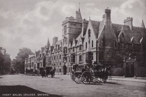 Front Balliol College, Oxford alkotó: English Photographer