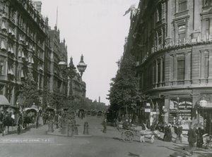 A Northumberland Avenue általános képe alkotó: English Photographer