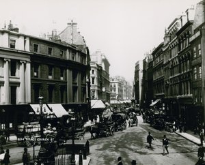 Grace Church Street, London alkotó: English Photographer
