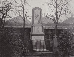 Highland Marys Grave, Greenock alkotó: English Photographer
