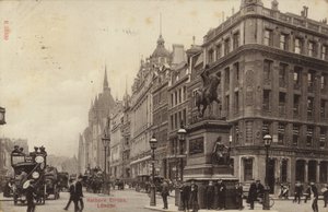 Holborn Cirkusz, London alkotó: English Photographer