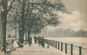 Hyde Park Corner télen, Londonban alkotó: English Photographer