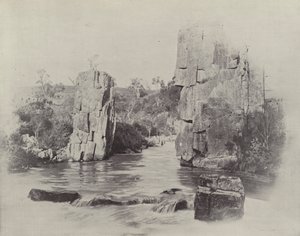 Jobs Pillar, Corra Lynn, Launceston közelében alkotó: English Photographer