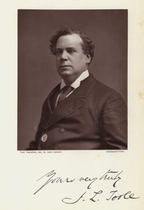John Lawrence Toole alkotó: English Photographer