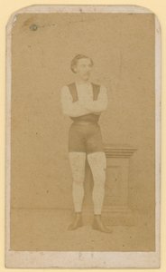 Jules Leotard alkotó: English Photographer