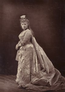 Kate Santley alkotó: English Photographer