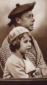 VIII. Edward király és unokahúga, a későbbi II. Erzsébet királynő (fekete-fehér fotó) alkotó: English Photographer