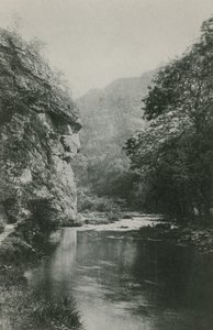 Lions Face Rock, Dovedale alkotó: English Photographer
