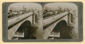 London Bridge, London alkotó: English Photographer