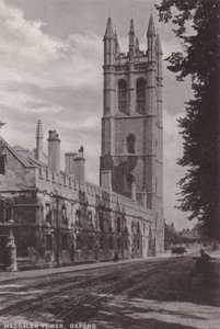 Magdalen Tower, Oxford alkotó: English Photographer