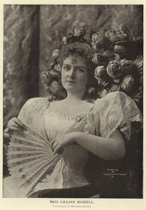 Lillian Russell kisasszony alkotó: English Photographer