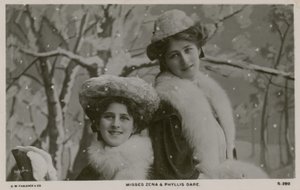 Zena és Phyllis Dare kisasszonyok alkotó: English Photographer