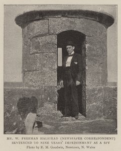 W Freeman Halstead urat (újság tudósítója) kilenc év börtönbüntetésre ítélték kémként alkotó: English Photographer