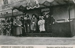 A Kingsway és az Aldwych megnyitója alkotó: English Photographer