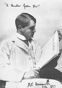Alfred Harmsworth portréja, 1897 alkotó: English Photographer