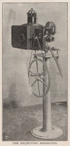 R W Paul, a Kinetoscope feltalálója által használt vetítőkészülék alkotó: English Photographer