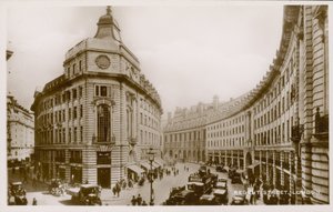 Regent Street, London alkotó: English Photographer