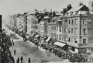 Saint Jamess Street, Westminster LB: északra nézve a Pall Mall bevásárlóközponttól, 1889 alkotó: English Photographer