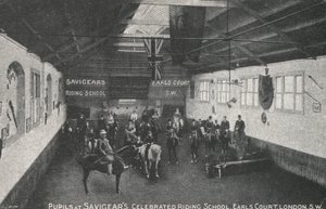 Savigear lovarda, Earl