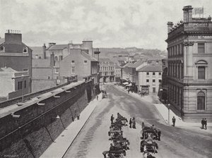 Shipquay Place, Londonderry alkotó: English Photographer