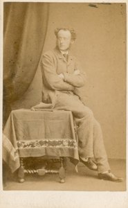 Sir John Everett Millais, művész alkotó: English Photographer