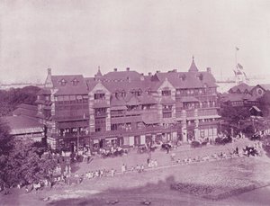 Sirdars Mansions, Bombay alkotó: English Photographer
