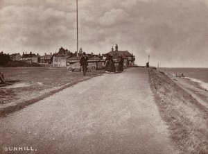 Southwold: Gunhill (f/w fotó) alkotó: English Photographer