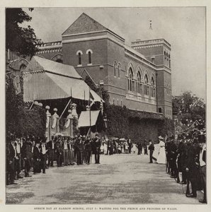 Beszédnap a Harrow Iskolában, július 7-én, a walesi hercegre és hercegnőre várva alkotó: English Photographer