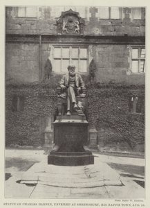 Charles Darwin szobrát avatták fel Shrewsburyben, szülővárosában, augusztus 10-én alkotó: English Photographer