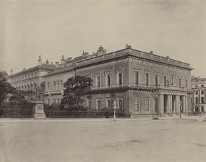 Az Athenaeum Club (fekete-fehér fotó) alkotó: English Photographer