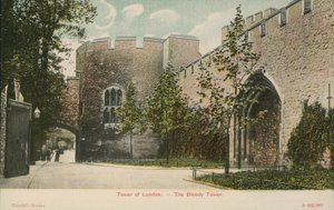 The Bloody Tower, The Tower of London alkotó: English Photographer