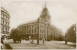 A londoni Központi Büntetőbíróság alkotó: English Photographer