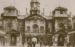 The Horse Guards, London alkotó: English Photographer