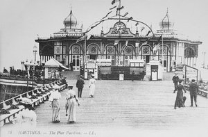 The Pier Pavilion, Hastings, 1890 körül alkotó: English Photographer