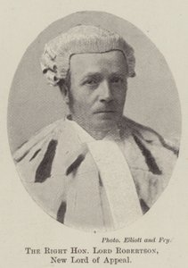 A helyes, tisztelt Lord Robertson, a fellebbezés új ura alkotó: English Photographer