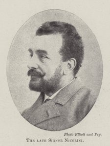 A néhai Signor Nicolini alkotó: English Photographer