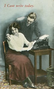 A gépírónő elvonja a figyelmét alkotó: English Photographer