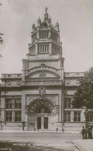Victoria és Albert Múzeum, London alkotó: English Photographer