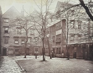 Kilátás a Barnards Innre, London, 1879 alkotó: English Photographer