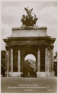 Wellington Arch és a Quadriga-szoborcsoport alkotó: English Photographer