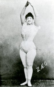 Zaeo, a trapézművész alkotó: English Photographer