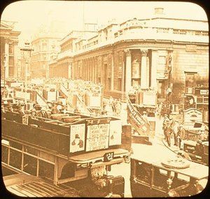 Bank of England és a Royal Exchange, London