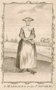 Magdolna az egyenruhájában alkotó: English School