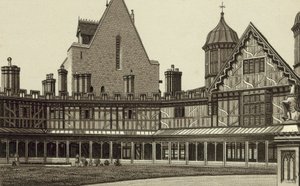 Horseshoe Cloisters, Windsor Castle (litográfia) alkotó: English School