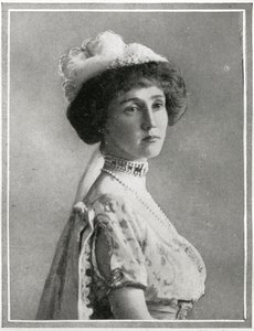 Lady Rothes, részlet az RMS Titanic utasairól, a „The Sphere”-ből, 1912. április 27. (litho) (lásd még: 450780) alkotó: English School