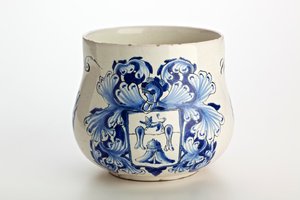 London házassági pohár, 1688 (ónmázas cserép) alkotó: English School