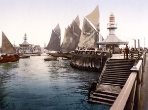 Pier Head II, Lowestoft (kézzel színezett fotó) alkotó: English School