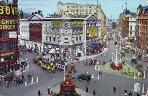 Piccadilly Circust ábrázoló képeslap 1928 körül alkotó: English School