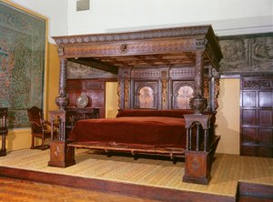 The Great Bed of Ware, 1590 körül (faragott, intarziás és festett fa)